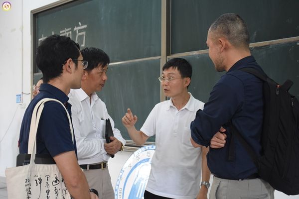59278b3c61986.jpg